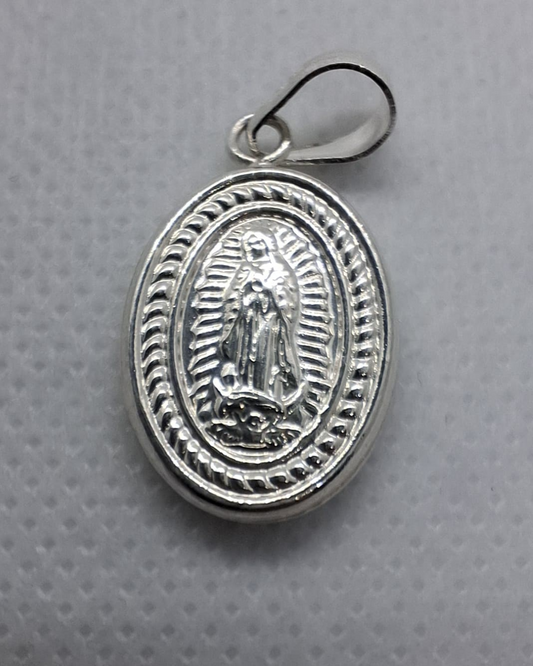 Dije en plata oro líneas virgen de Guadalupe